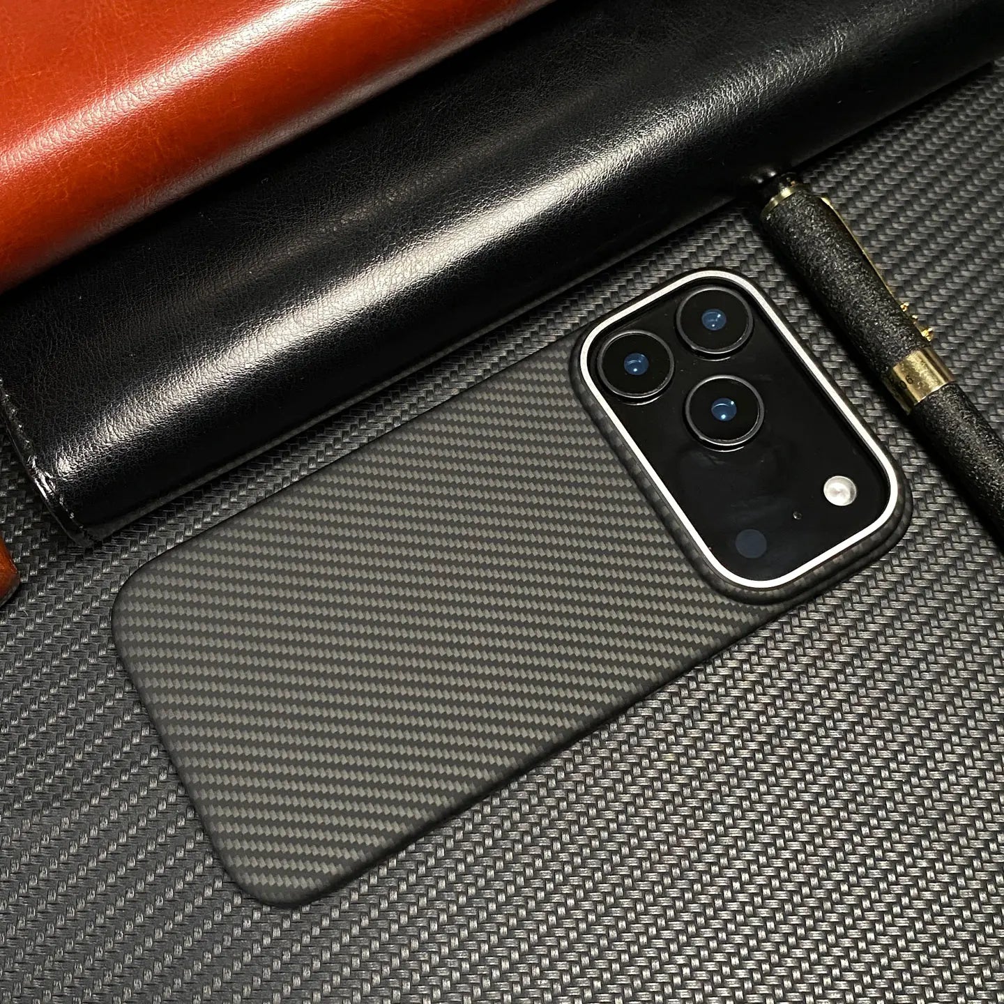 Carbon Fibre Magnetic Case for iPhone